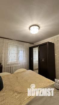 2-к квартира, вторичка, 54м2, 1/10 этаж