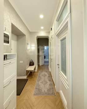 2-к квартира, вторичка, 57м2, 4/1 этаж