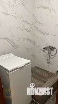 2-к квартира, вторичка, 42м2, 1/5 этаж