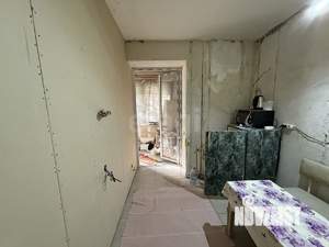 2-к квартира, вторичка, 46м2, 1/4 этаж