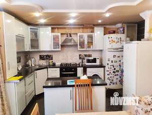 3-к квартира, вторичка, 74м2, 1/2 этаж