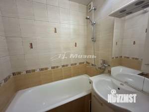 2-к квартира, вторичка, 52м2, 2/14 этаж