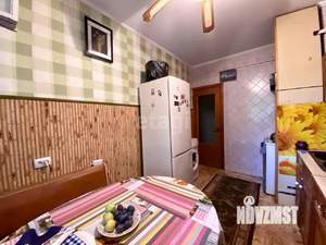 3-к квартира, вторичка, 64м2, 1/9 этаж