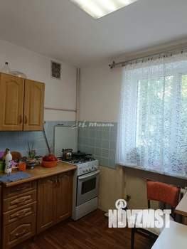 2-к квартира, вторичка, 52м2, 3/5 этаж