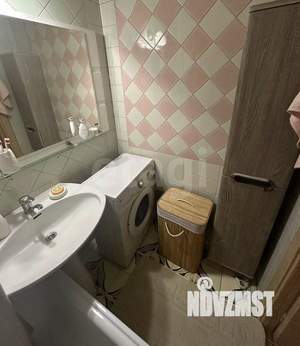 3-к квартира, вторичка, 64м2, 6/9 этаж