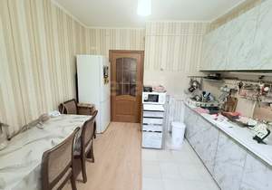 2-к квартира, вторичка, 55м2, 1/9 этаж