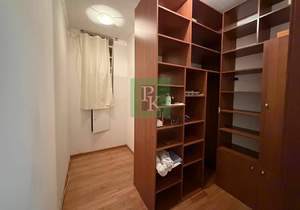 2-к квартира, вторичка, 80м2, 3/9 этаж