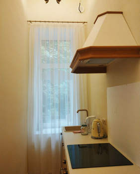 2-к квартира, вторичка, 44м2, 1/1 этаж
