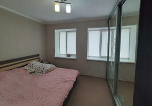 2-к квартира, вторичка, 72м2, 1/2 этаж