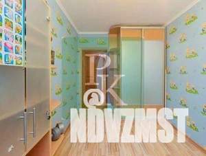 3-к квартира, вторичка, 58м2, 2/5 этаж