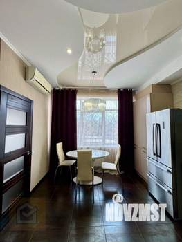 2-к квартира, вторичка, 62м2, 1/10 этаж