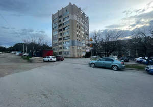 2-к квартира, вторичка, 48м2, 9/9 этаж