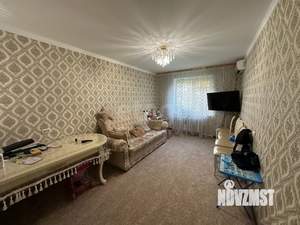 2-к квартира, вторичка, 54м2, 1/10 этаж