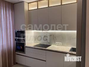 2-к квартира, вторичка, 63м2, 4/18 этаж