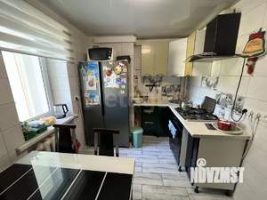 4-к квартира, вторичка, 77м2, 2/9 этаж