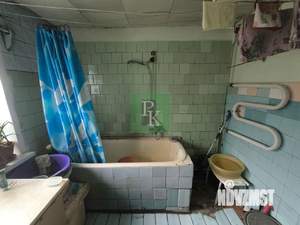 3-к квартира, вторичка, 65м2, 1/1 этаж
