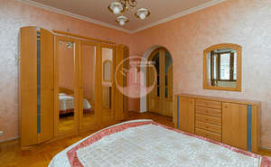 2-к квартира, вторичка, 70м2, 3/3 этаж