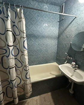 3-к квартира, вторичка, 62м2, 1/9 этаж