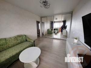 2-к квартира, вторичка, 47м2, 8/9 этаж