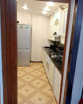 2-к квартира, вторичка, 40м2, 1/1 этаж