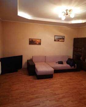 2-к квартира, вторичка, 93м2, 1/1 этаж
